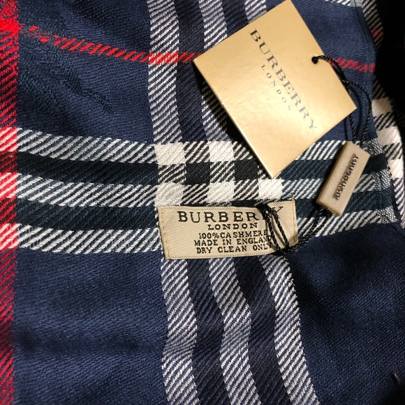 ✨🆕🛍HP🎉BEST IN JEWELRY & ACCESSORIES 10/9/2021 - Picture 2 of 4